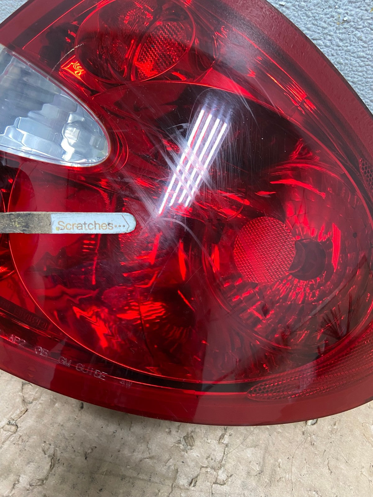 2005 to 2009 Buick Lacrosse Right Passemger RH Side Tail Light AI5631 LK3