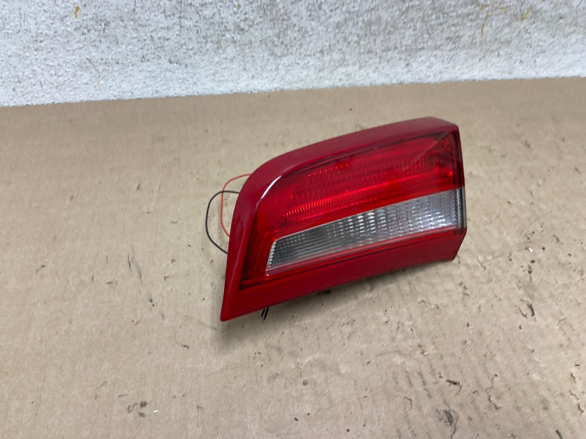 2011 to 2017 Volvo S60 Right Passenger RH Side Inner Tail Light AI2320 DG2
