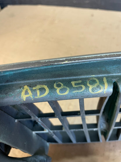 2000 to 2003 Hyundai Elantra Front Grille Grill 86351-2D000 ad8581 DG5