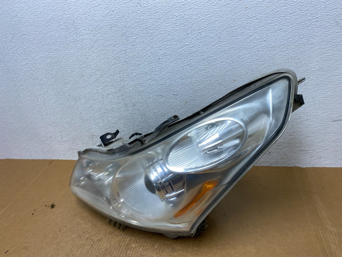 2007-2009 Infiniti G35 G37 Left Driver Hid Xenon Headlight Sedan AD9258 DW1