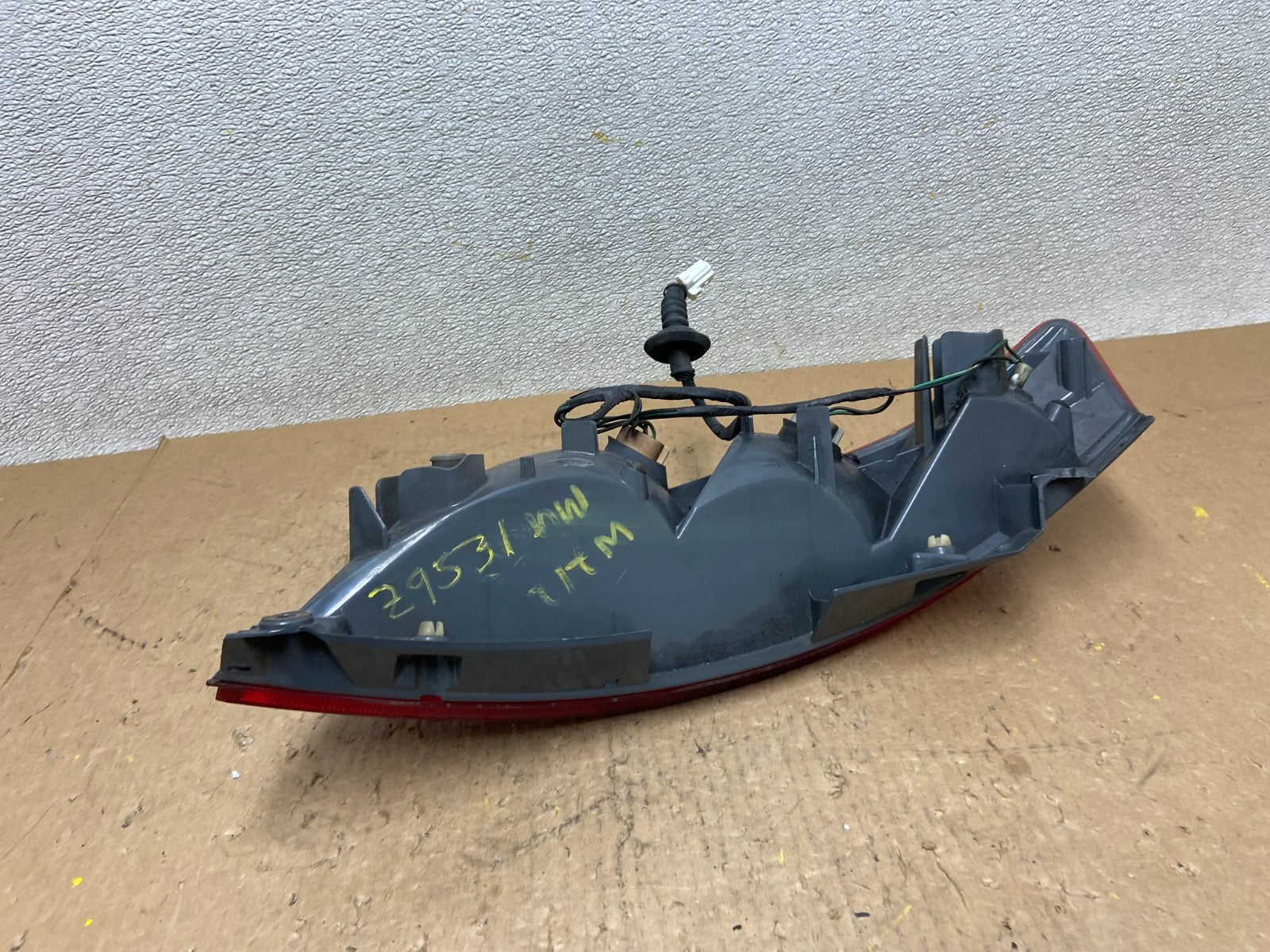 2003 2004 2005 Nissan Murano Right Passenger Rh Side Tail Light Oem Z9531 DW6