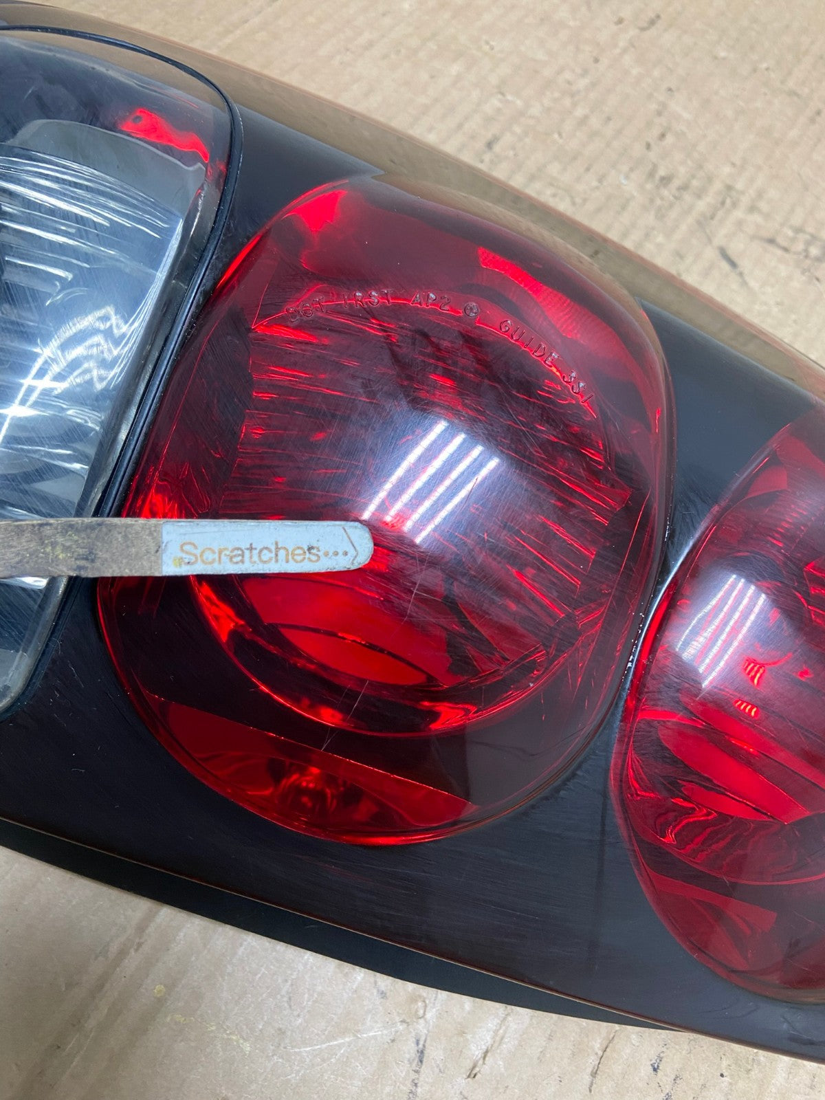 2002 to 2009 Chevrolet Trailblazer Left Driver LH Side Tail Light AI6605 LK3