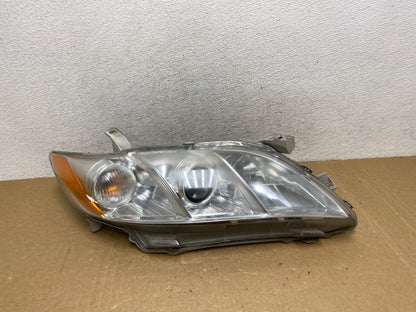 2007 - 2009 Toyota Camry Halogen Right Passenger Headlight AF9944 DW0
