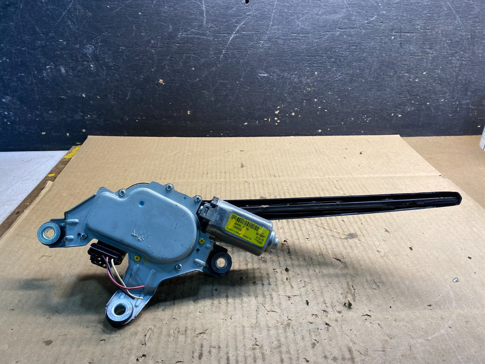 2010 to 2016 Cadillac SRX Rear Windshield Washer Wiper Motor z4756 DG4
