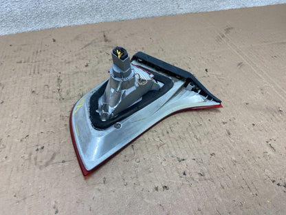 2008 to 2012 Bmw X6 E71 Right Passenger RH Side Inner Tail Light Oem Y0239 DW3