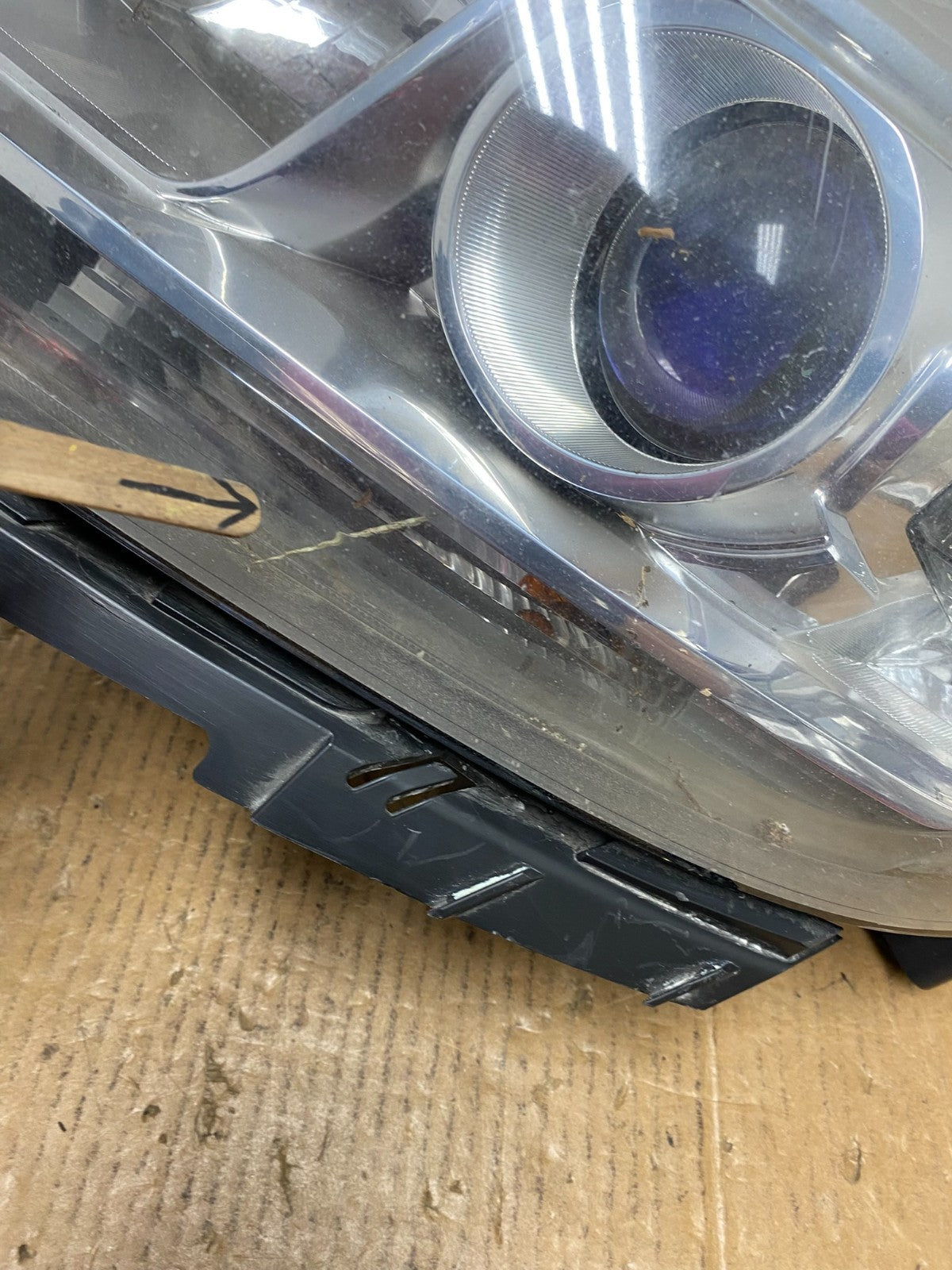 2013 2014 2015 Chevrolet Malibu Headlight Projector Left Driver Side AE06095