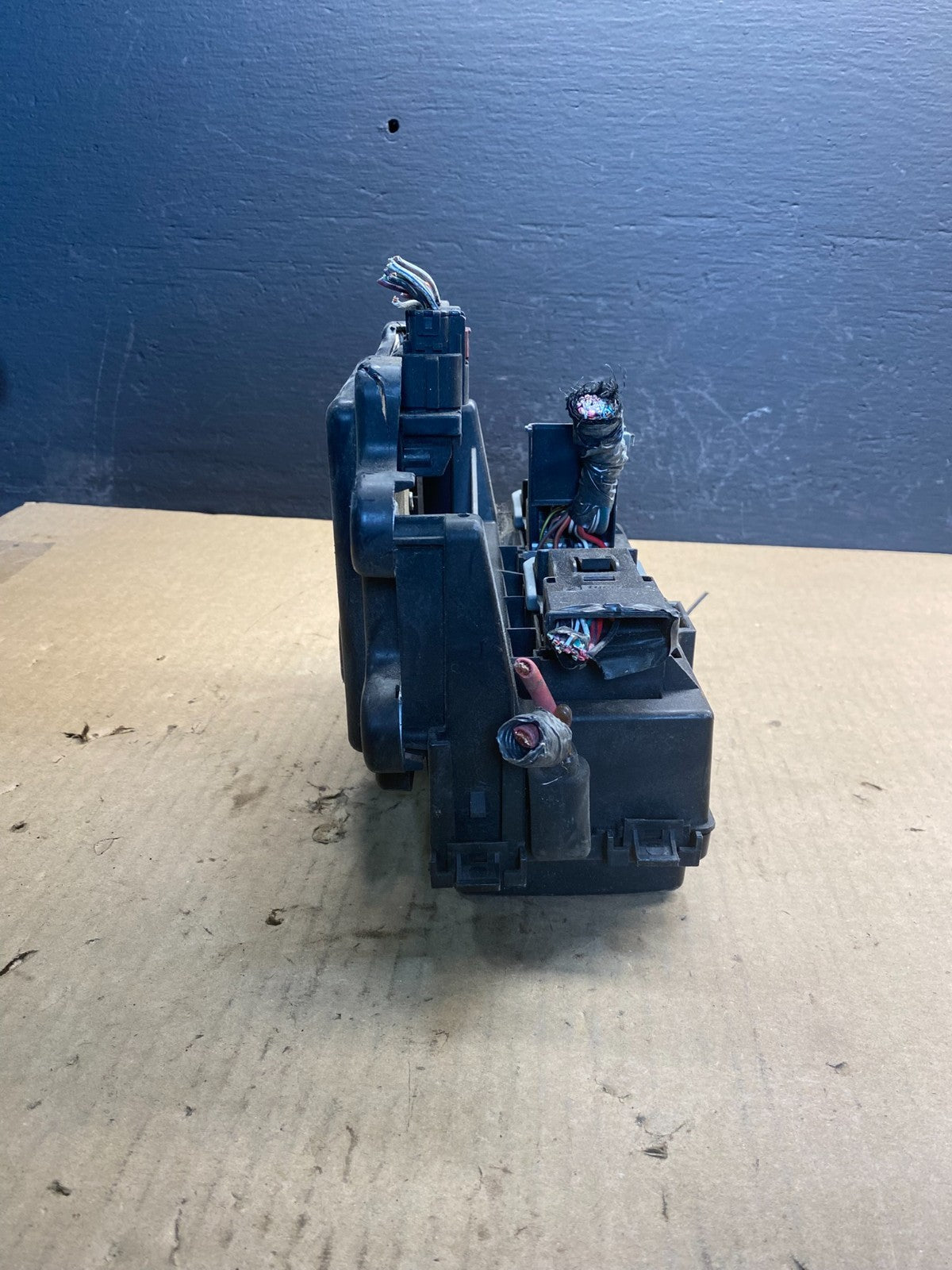 2009 Jeep Grand Cherokee Fuse Box Relay Panel P04692221AF ac0660 DG2