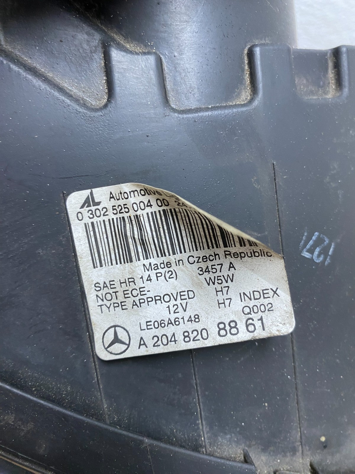 2008 to 2011 Mercedes Benz C-CLASS Right Passenger Side Headlight AD4350 DW8