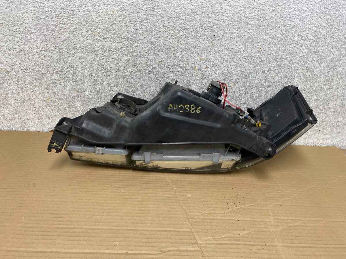 1990 to 1994 Lexus LS400 Right Passenger Side Halogen Headlight OE AH2386 DG4