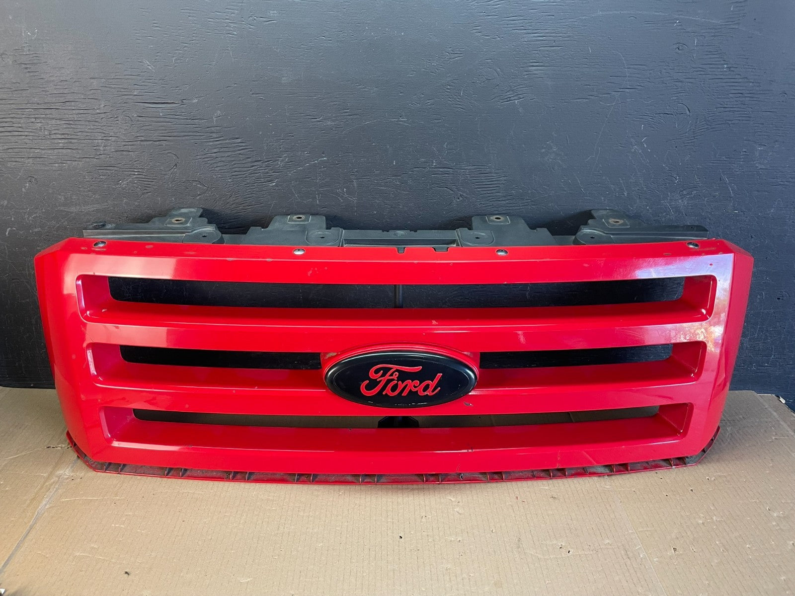 2007 to 2014 Ford Expedition Front Upper Chrome Grill Grille ae3588 DG0