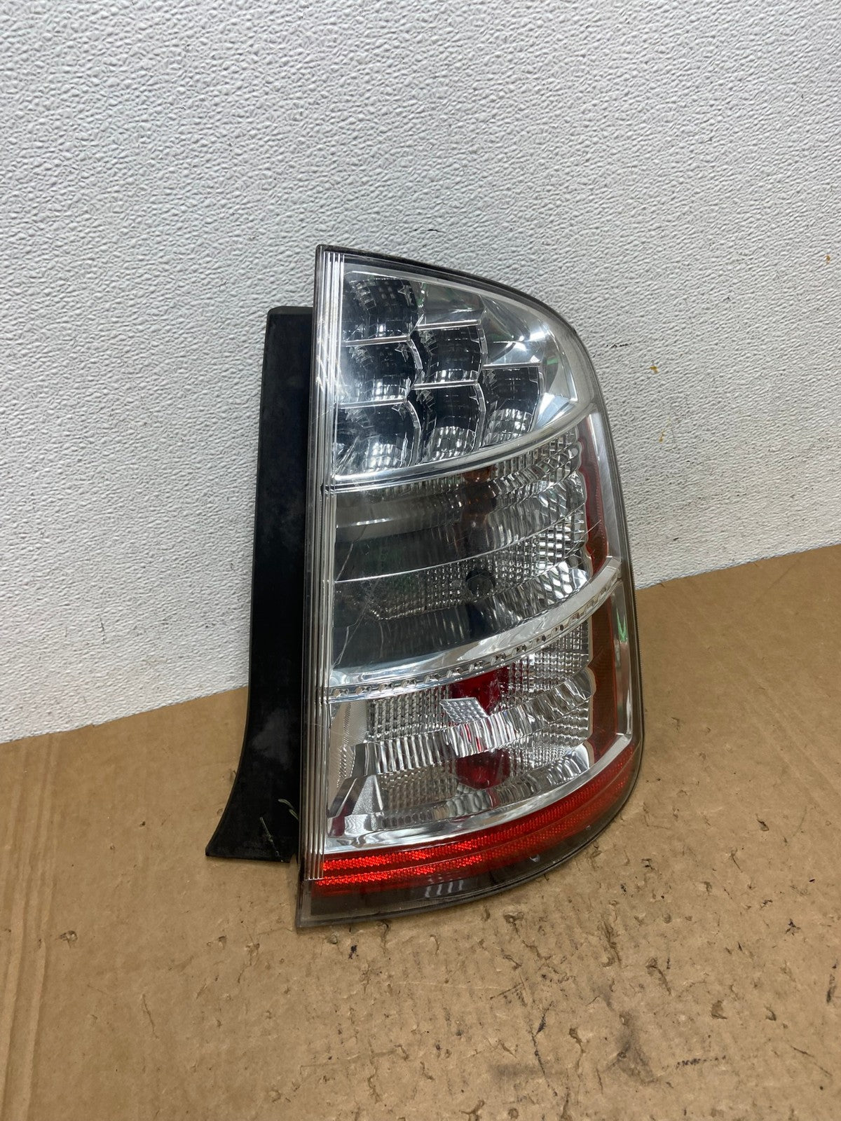 2006 2007 2008 2009 Toyota Prius Tail Light Right Passenger Side AD13741 LK2