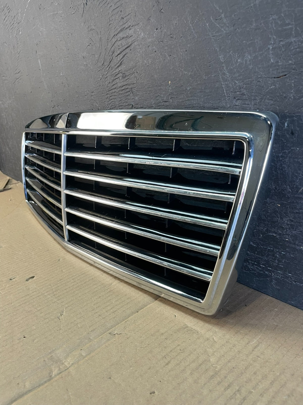 1994 to 2000 Mercedes-Benz C220 C230 280 W202 Front Grill Grille AE37261