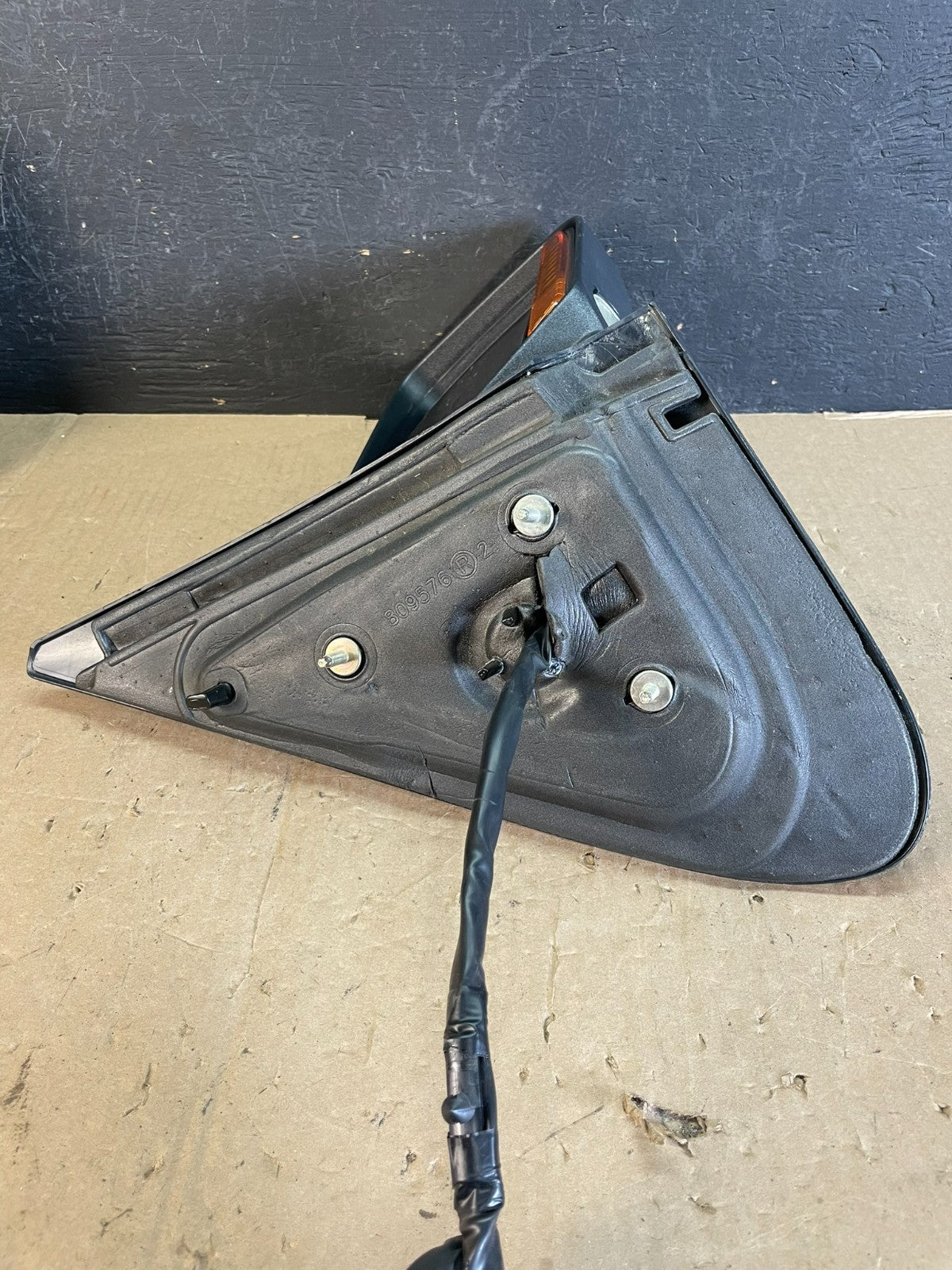 2007 to 2014 Lincoln Navigator Right Passenger Heat Door Mirror AD5904 DW4