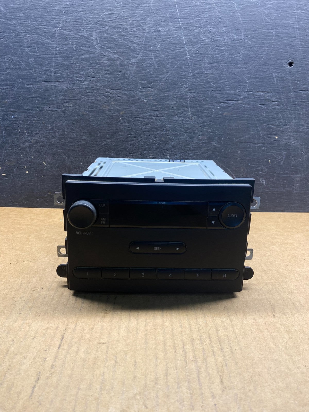 2008 2009 2010 Ford F250 F350 Radio Audio AM/FM Receiver AH4983 DG0