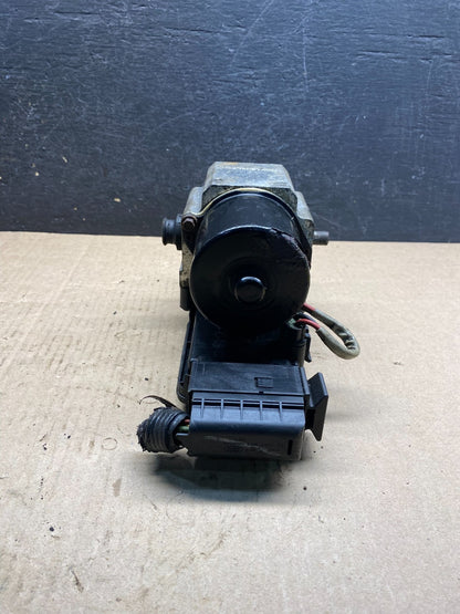 2004 2007 Ford E250 E350 Econoline Anti-Lock ABS Antilock Brake Pump ag3641 DG2