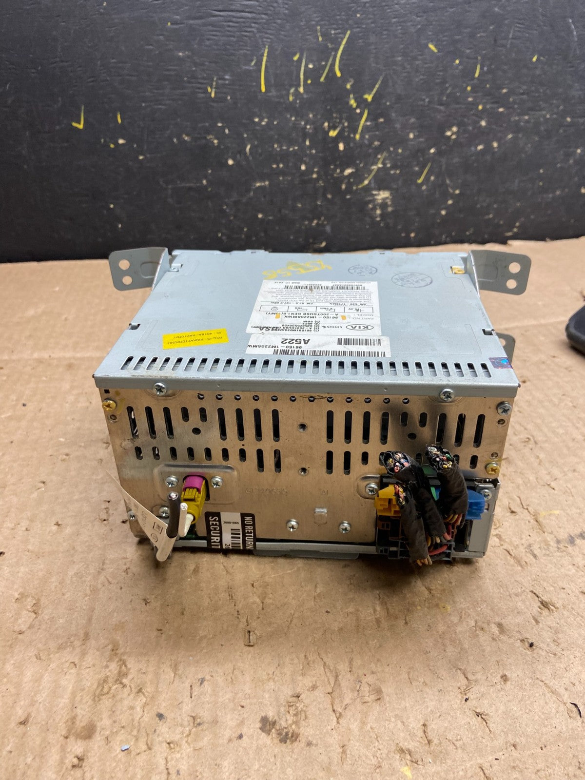 2010 - 2013 Kia Forte Radio AM/FM CD Player Receiver Stereo OEM Y5558 DG3