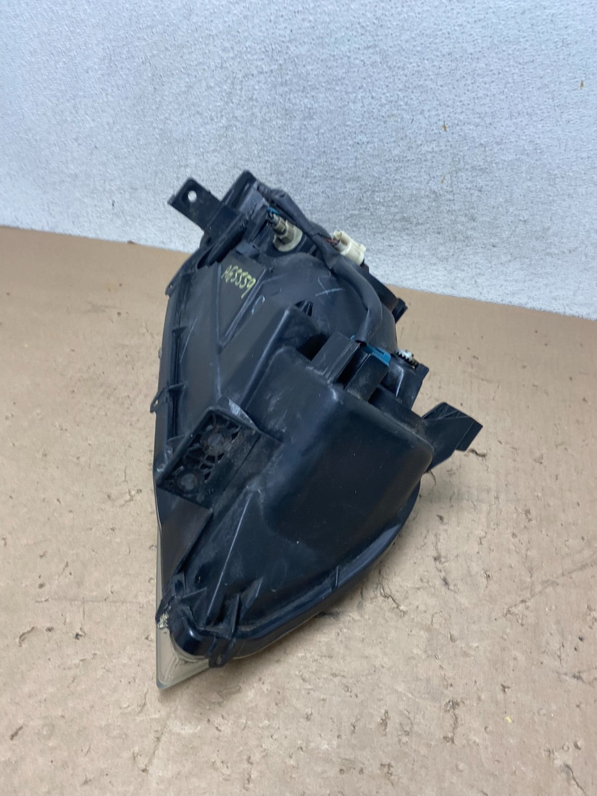 2001 to 2003 Acura MDX Left Driver LH Halogen Headlight AG5559 DW6