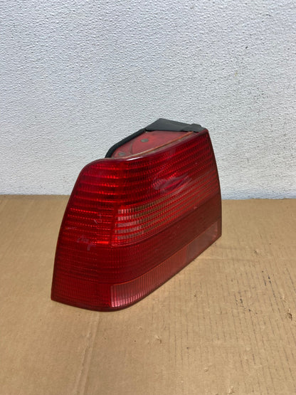 1999 to 2003 Volkswagen Jetta Sedan Left Driver Tail Light AD0767 LK2