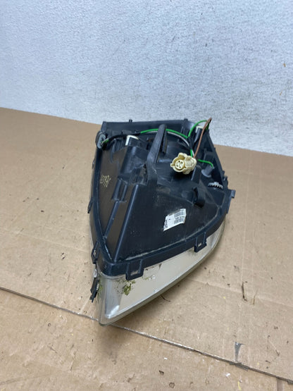 2004 - 2007 Ford Freestar Left Driver LH Side Headlight Halogen AE5976 DW5
