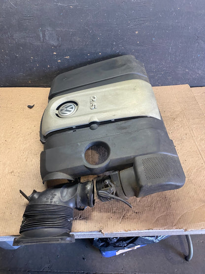 2005 to 2008 Volkswagen Jetta 2.5L Passat Jetta Engine Cover 07k129601 P6337 DG2
