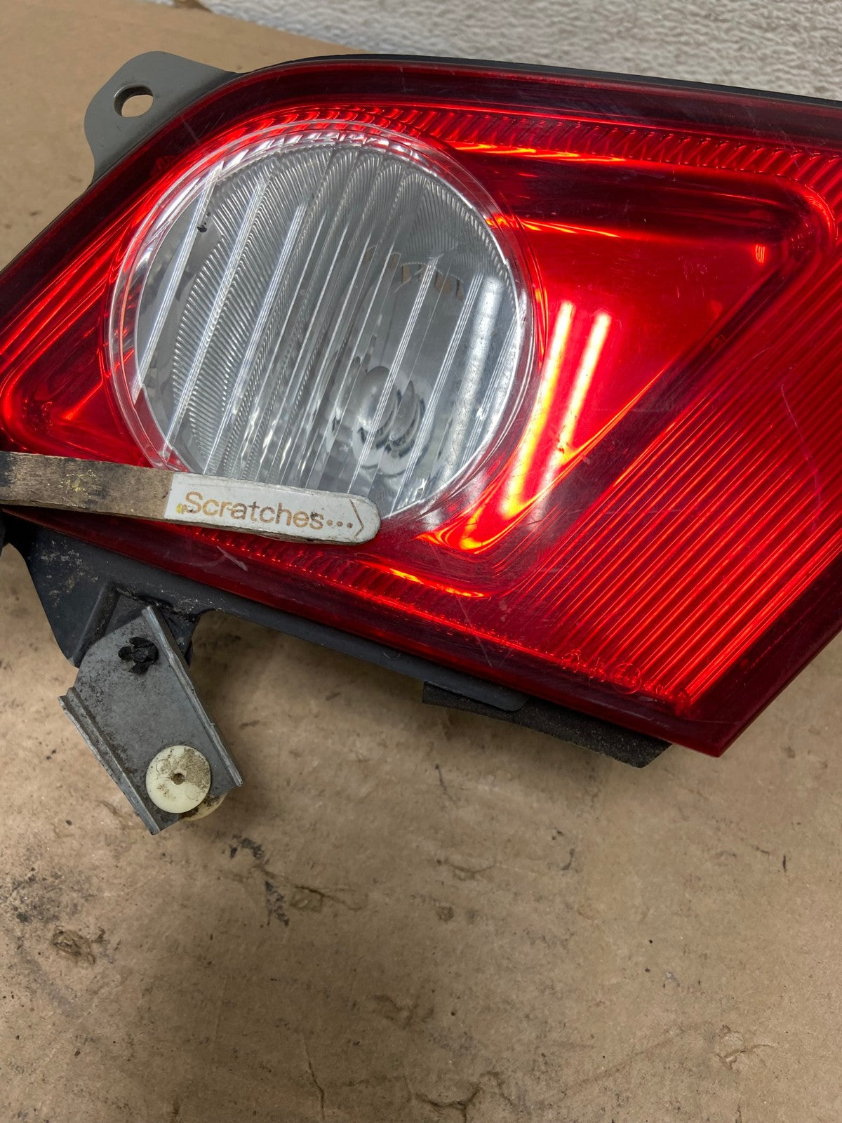 2006 2007 Infiniti M35 M35X M45 Right Passenger RH Inner Tail Light Oe AI0942 LK3