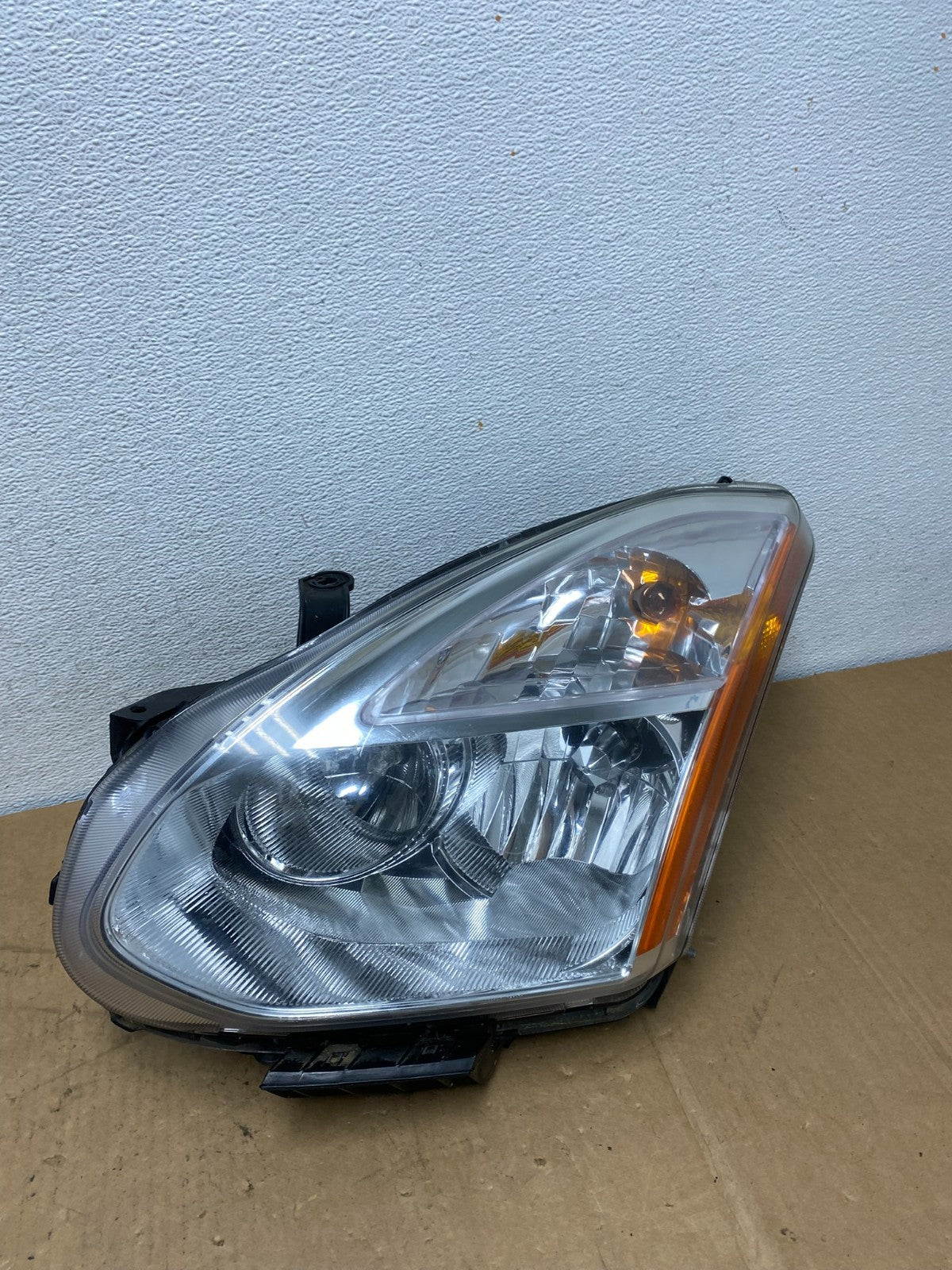 2008 to 2013 Nissan Rogue Left Driver LH Halogen Headlight DEPO AC8610 DW0