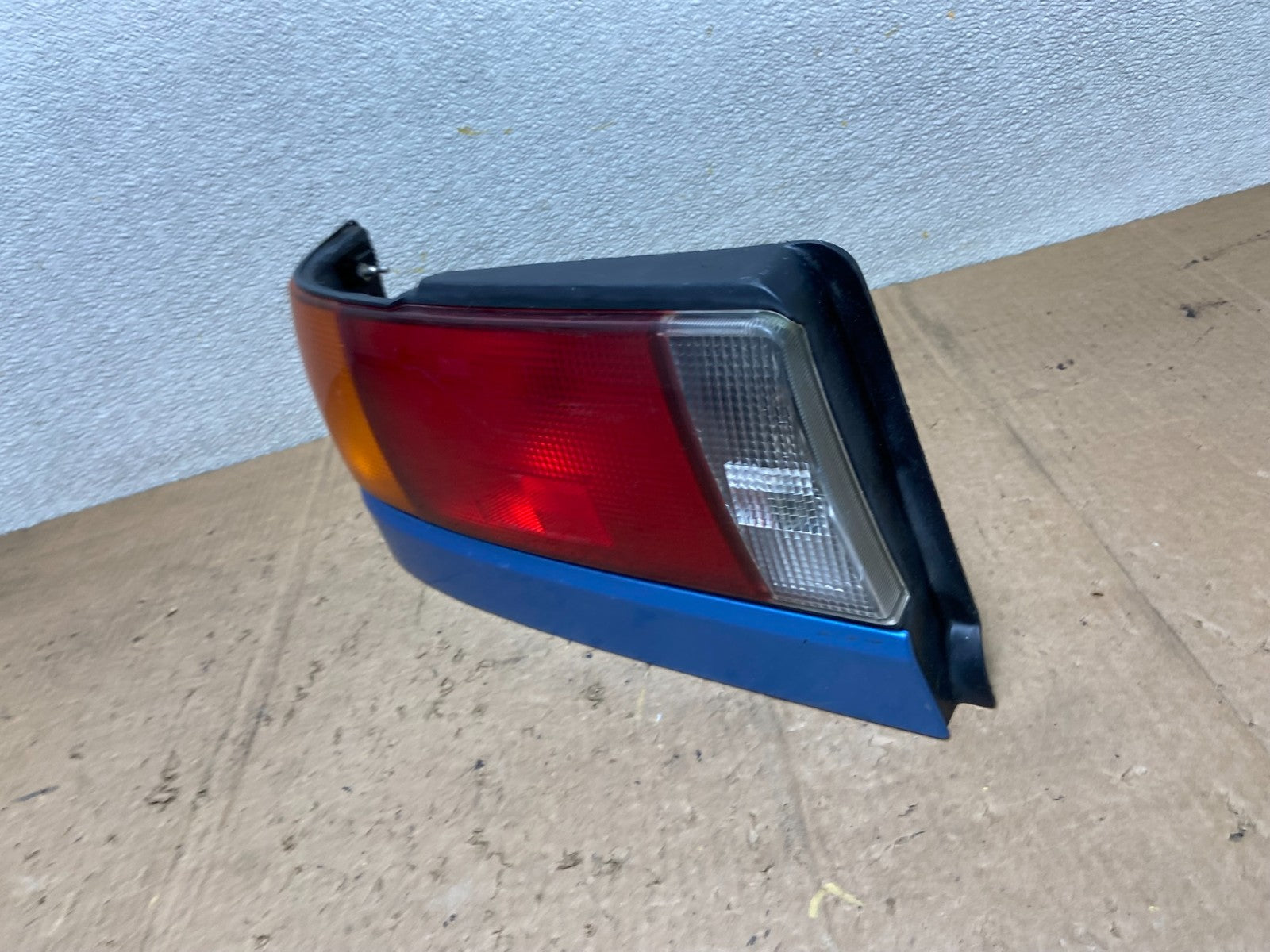 1991 to 1994 Toyota Tercel Left Driver LH Side Tail Light Oem AA7171 DG1