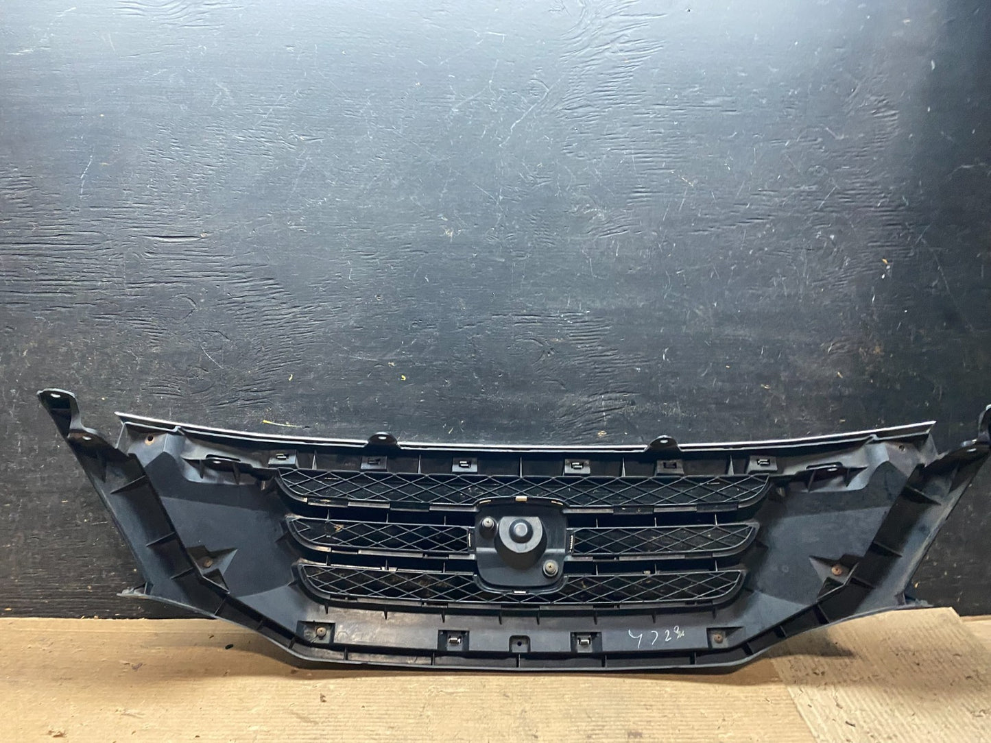 2008 2009 2010 Honda Odyssey Front Upper Grill Grille Oem V9626 DG5