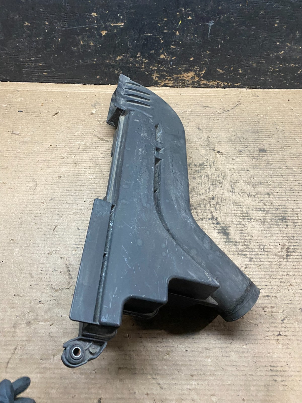 2007 to 2013 Nissan Altima 2.5L Air Duct Tube Resonator 16554-JA000 OEM V9686 DG3
