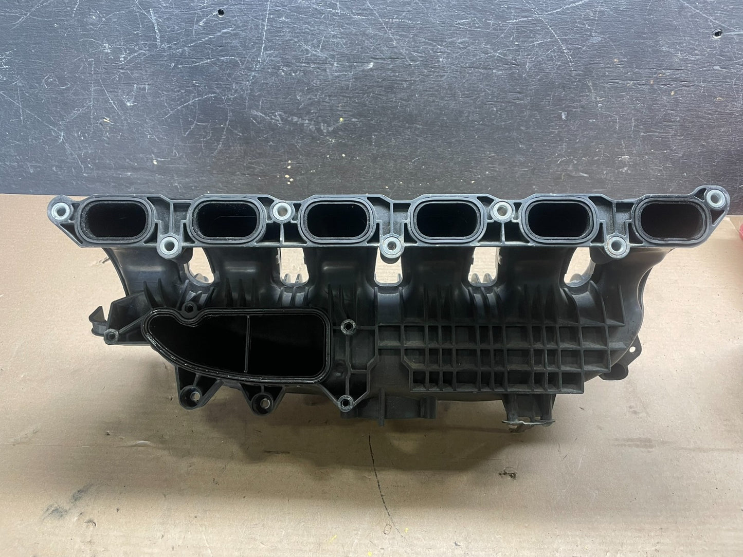 2015-2020 BMW E90 E92 3.0 Turbo Engine Air Intake Manifold 70323536 OEM P7244 DG4