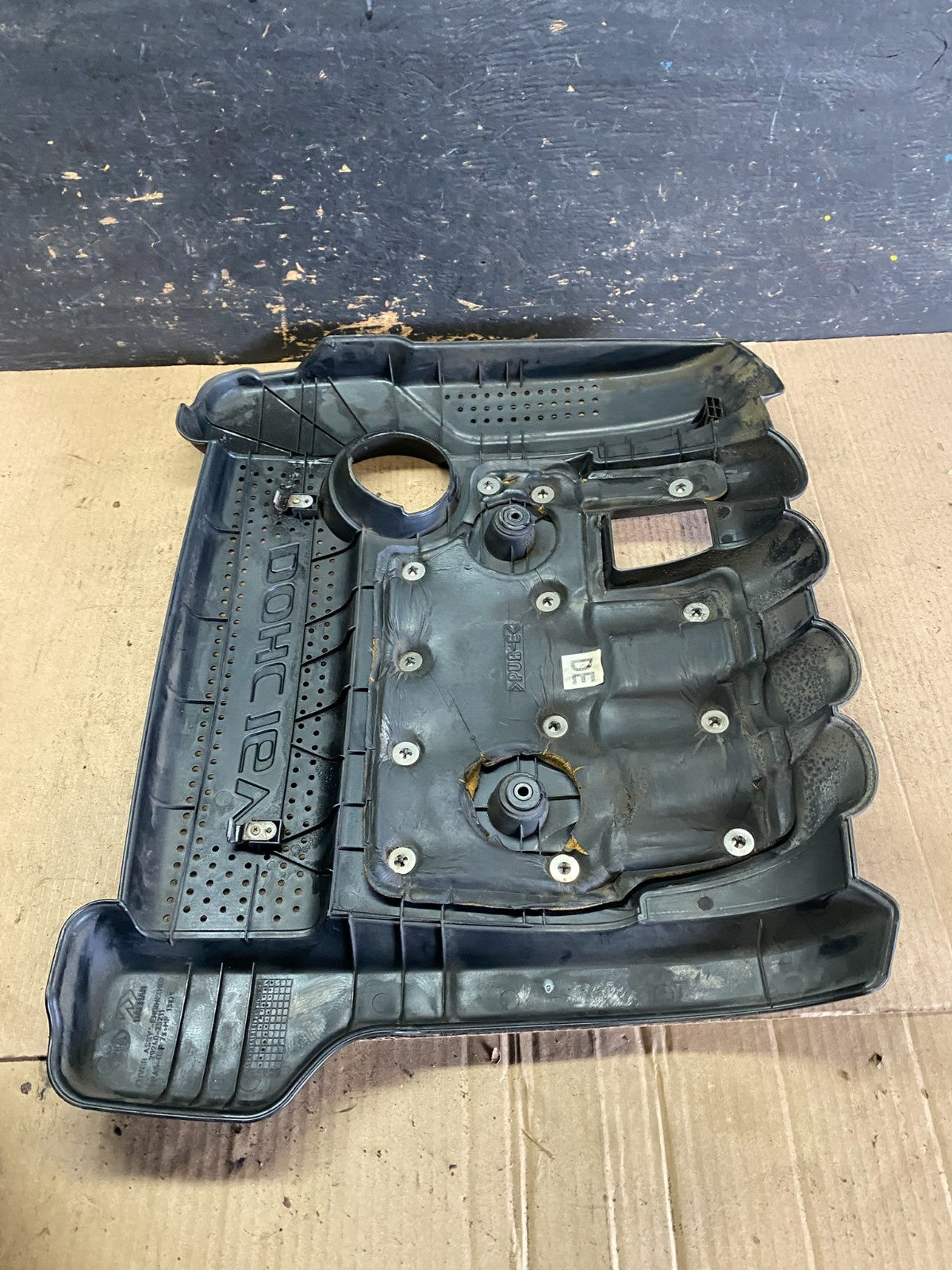 2004 2005 2006 Kia Optima 2.4L Engine Motor Cover S9807 DG6