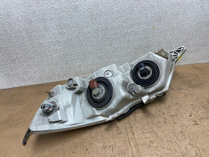 2000-2004 Toyota Avalon Halogen Headlight Right Passenger RH AA8274 DW4