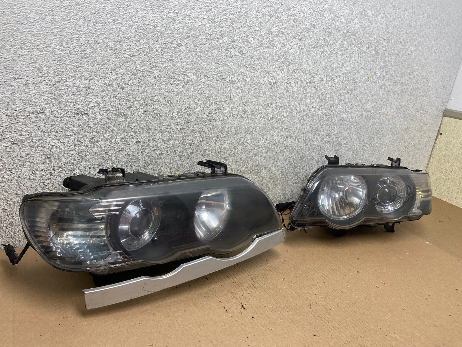 2000-2003 BMW X5 E53 LED Left+Right Set LED Projector Headlight P9591 DG2