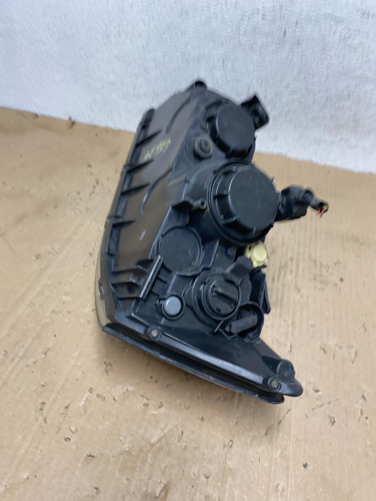 2006-2008 Hyundai Sonata Right Passenger Rh Side Headlight Halogen AE9313 LK6