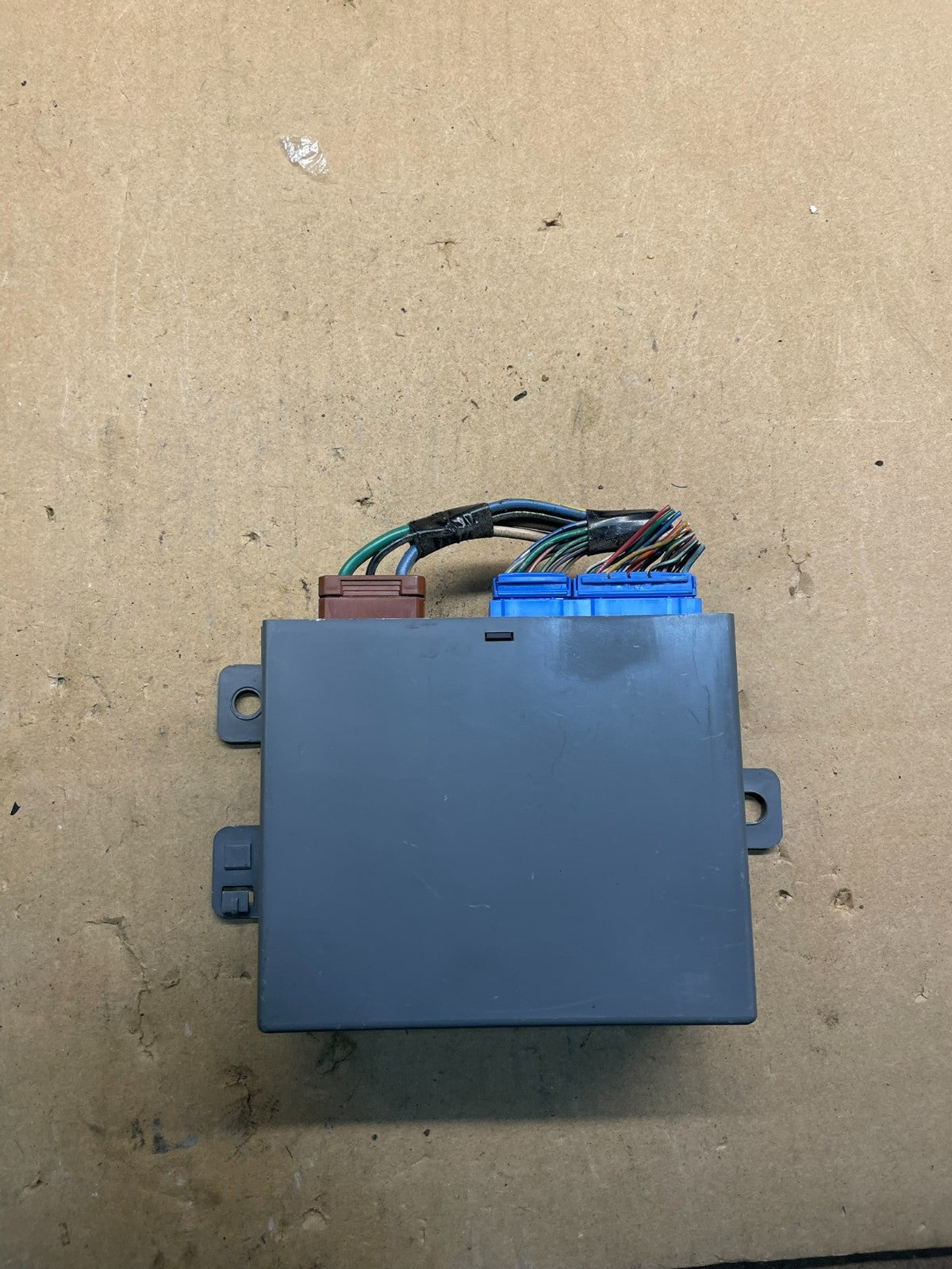 2005 - 2007 Honda Odyssey Rear Left Driver Sliding Door Module W4149 DG0