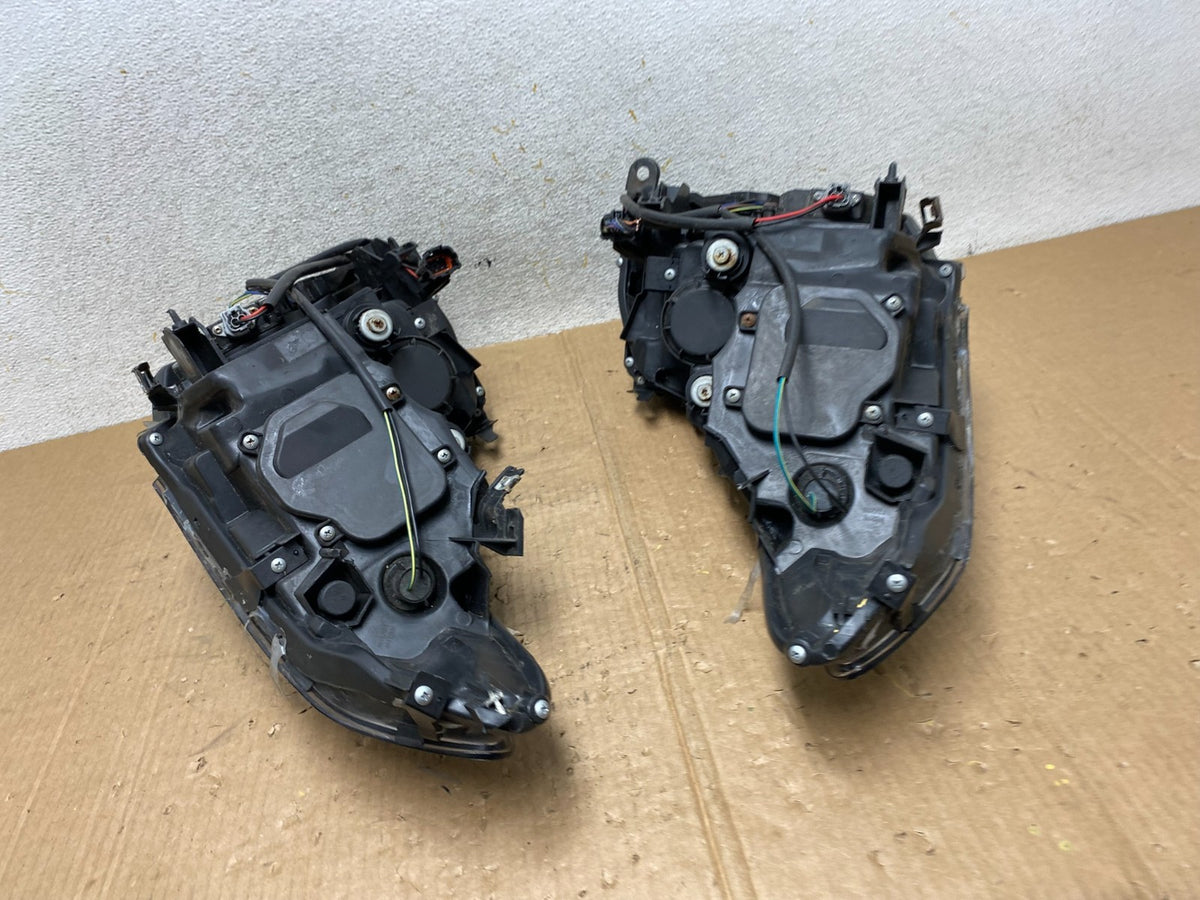 Sedan 2010-2013 Infiniti G37 Left+Right Black Headlight Xenon LED AI5660 DG11