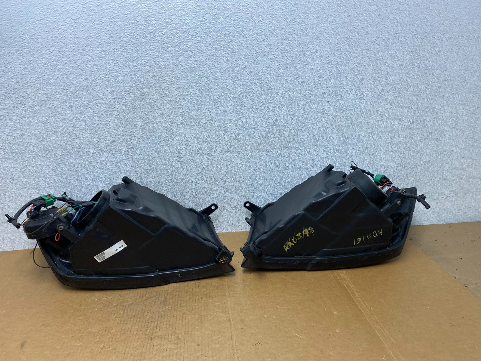 2009 to 2012 Ram 1500 2500 Left+Right Halogen Headlights ad9161 DG9