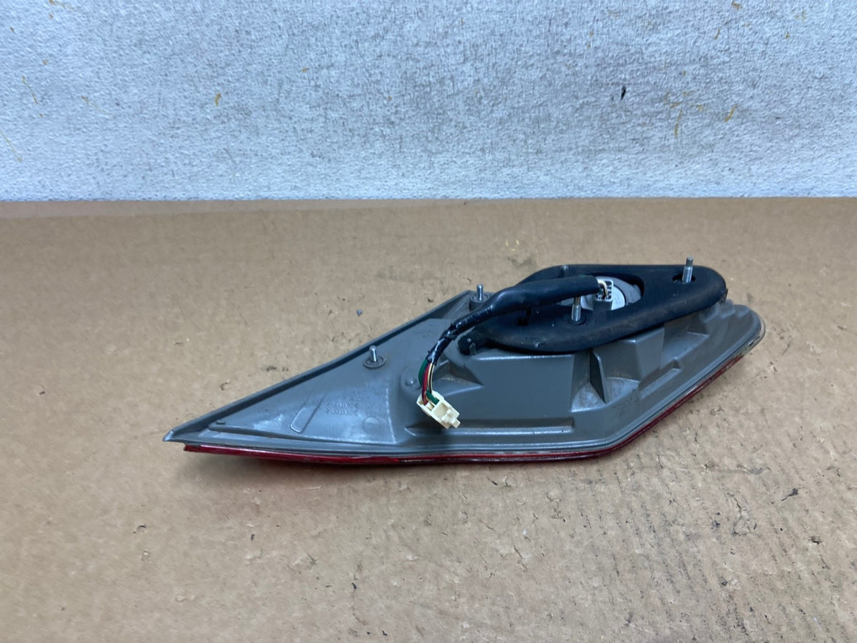 2011 to 2012 Toyota Avalon Left Driver Side Tail Light Inner AI3506 LK5