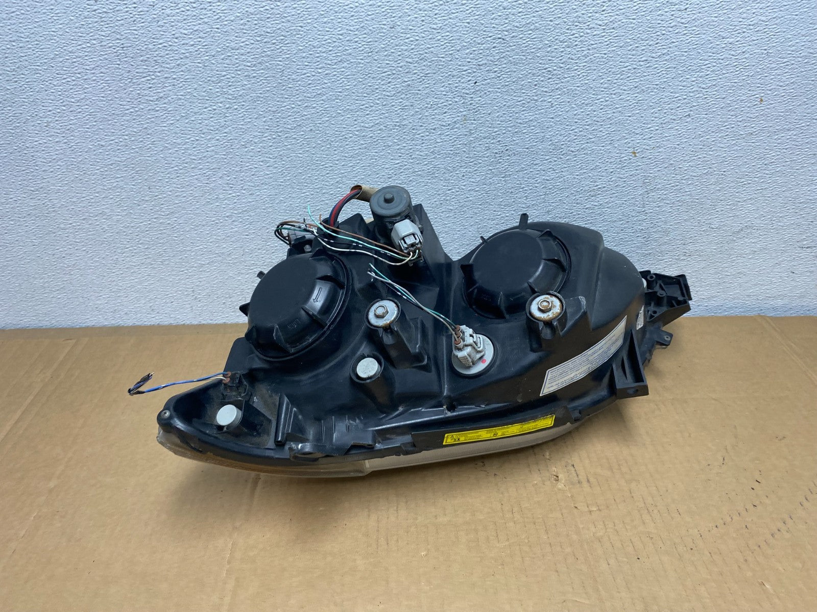 2008 2009 2010 Toyota Avalon Right Passenger Side Xenon Headlight AD0740 DW5