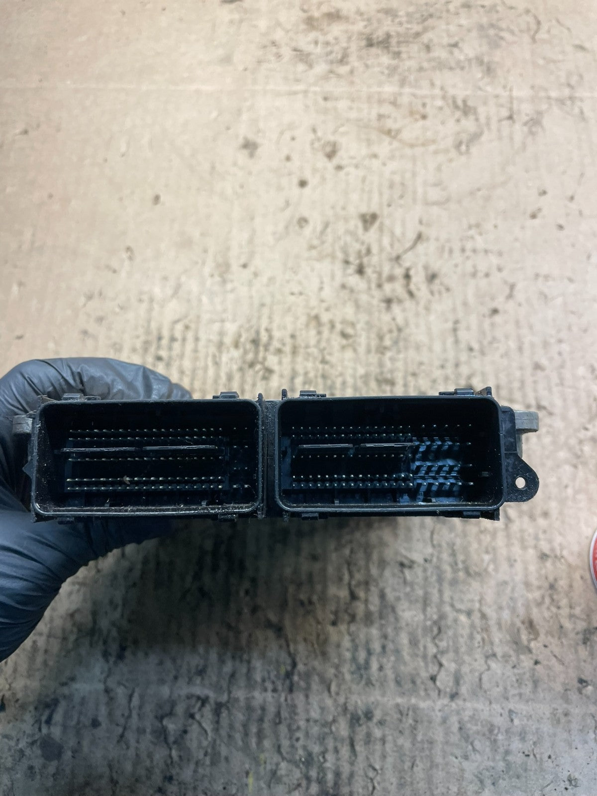 2013 - 2016 Ford Escape Taurus Engine Control Unit ECU Computer Module S8387 DG1