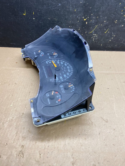 1996 to 2000 Chevrolet Express Speedometer Cluster Gauge T9362 DG3