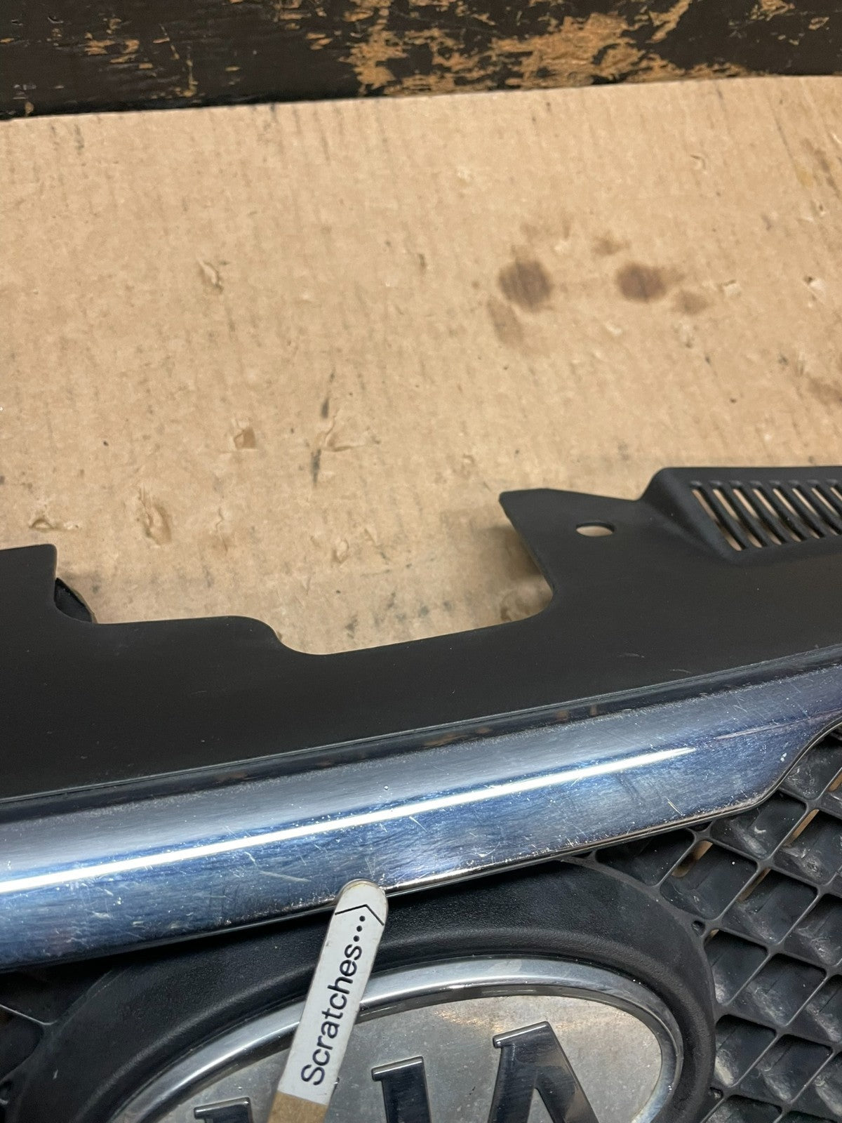 2010 to 2013 Kia Forte Koup Black Front Upper Bumper Grill Grille Y9676  DG3