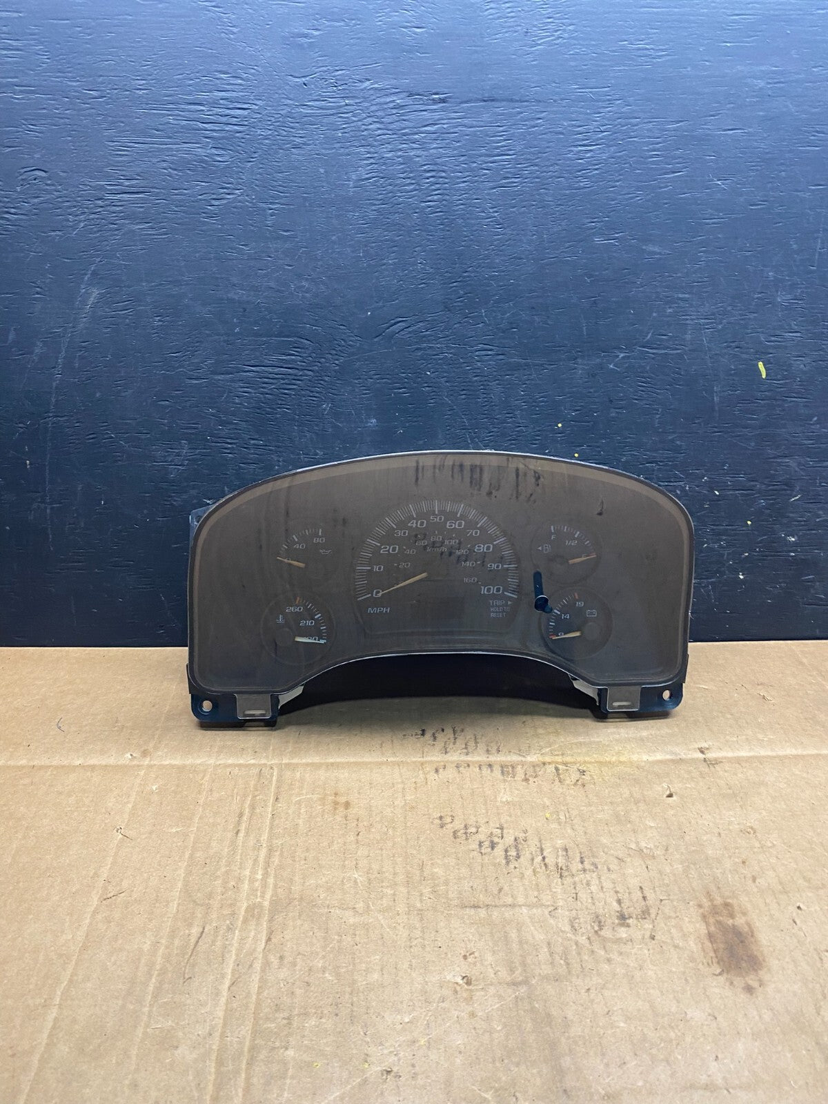 2004 to 2007 Chevrolet Express Speedometer Cluster Gauge O1331 PS0