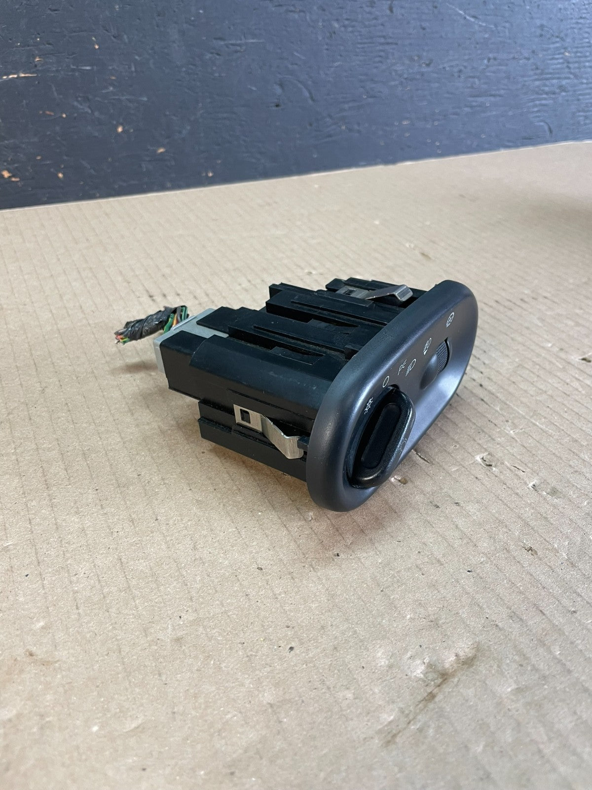 2002-2005 Ford Expedition Explorer Excursion Headlight Fog Light Switch AE3447 D1