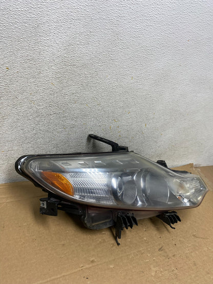2011 to 2014 Nissan Murano Headlight Right Passenger Rh Halogen AH8271 DW2
