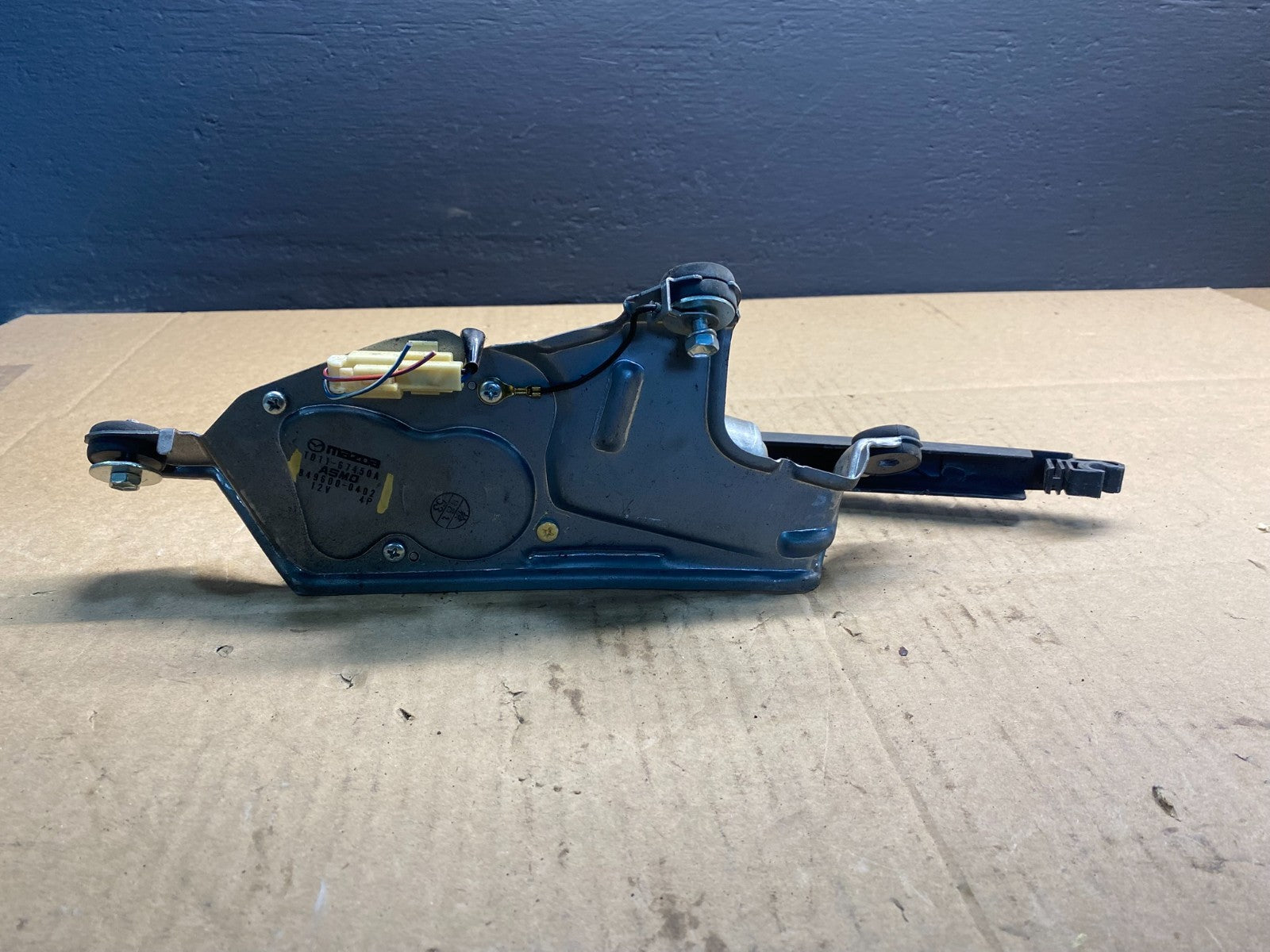 2007 to 2015 Mazda CX-9 CX9 Windshield Rear Wiper Motor AB4236 DG5