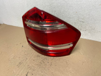 2007 to 2009 Mercedes GL-Class GL450 Right Passenger Tail Light AF5922 LK1