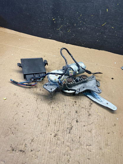 2007 2008 Acadia Enclave Escalade Suburban Liftgate Door Module Motor T4292 DG4