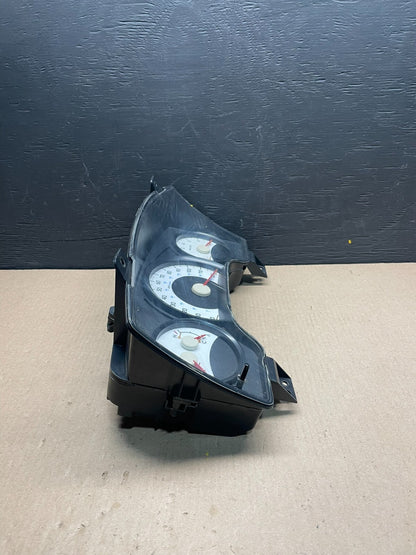 2007 Dodge Dakota Speedometer Instrument Cluster Gauges p56049692af E18103