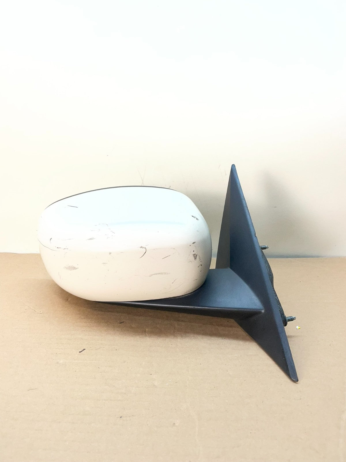 2005 to 2010 Chrysler 300 Right Passenger RH View Door Mirror AH8766 DW0